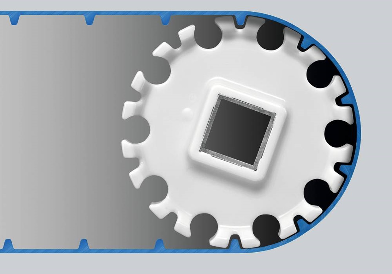 Cleandrive belt with sprocket