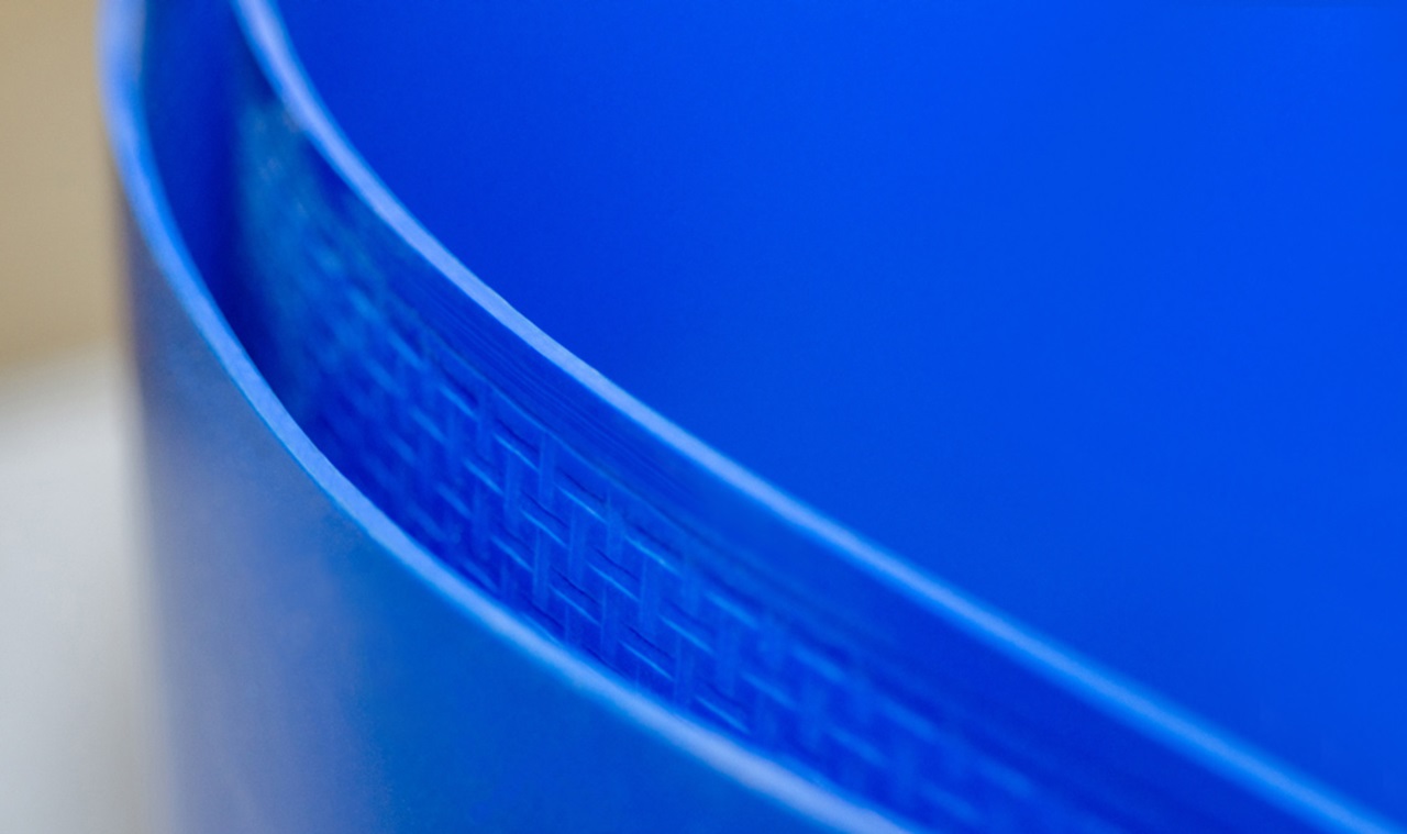 Belt with a Flexseal edge